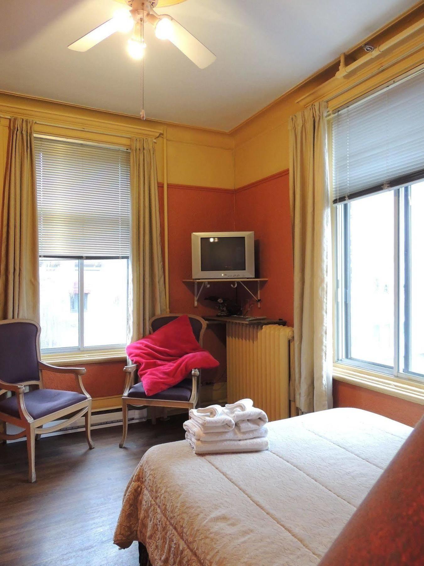 Hotel Arena Palace Montréal Eksteriør bilde
